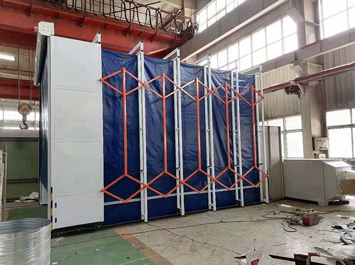 移动伸缩喷漆房